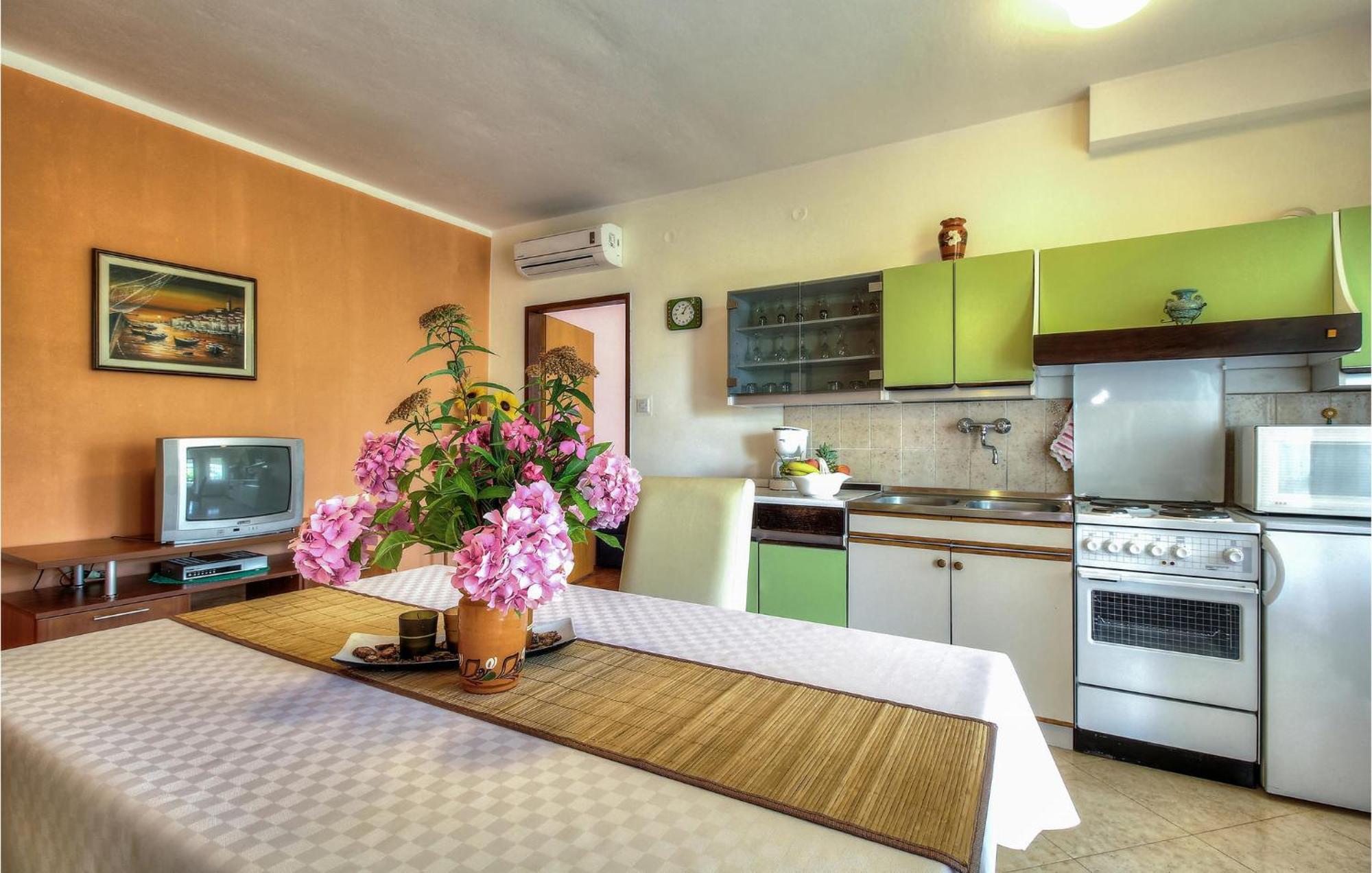Amazing Apartment In Porec With Wifi Eksteriør bilde